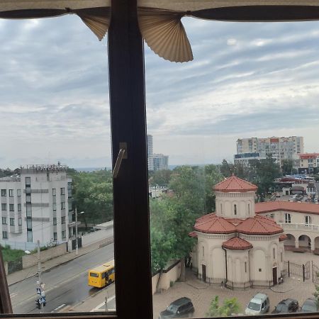 Квартира На 10-Й Фонтана Apartment Odesa Exterior foto